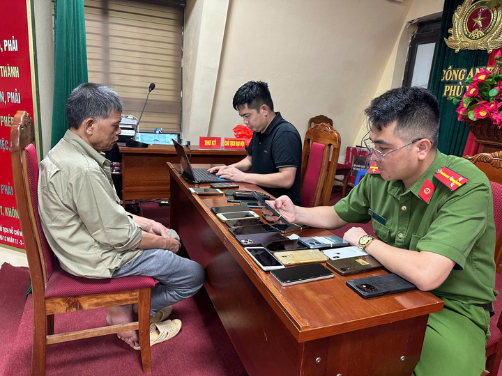 Cảnh sát băng rừng, đánh sập mỏ vàng lậu ở Sơn La- Ảnh 5.