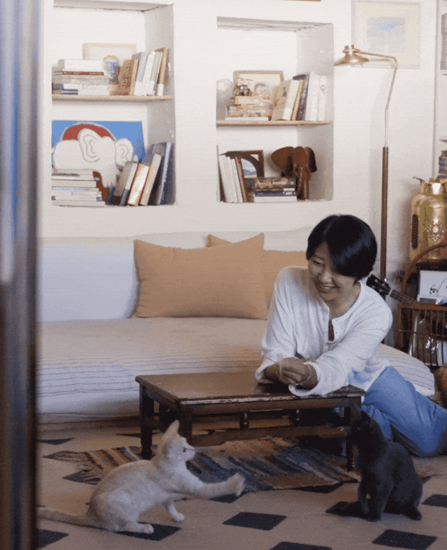 Bỏ phố về làng, cặp vợ chồng chỉ làm 3 ngày mỗi tuần, sống 