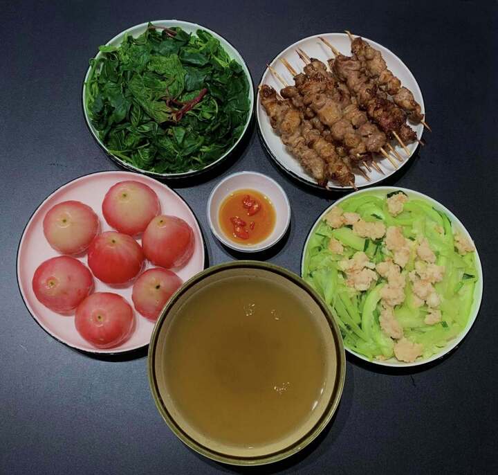 Mẹ đảm gợi ý 30 mâm cơm nhà ngon, đẹp mà không trùng lặp món nào- Ảnh 17.