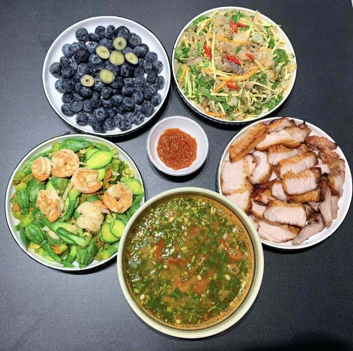 Mẹ đảm gợi ý 30 mâm cơm nhà ngon, đẹp mà không trùng lặp món nào- Ảnh 3.