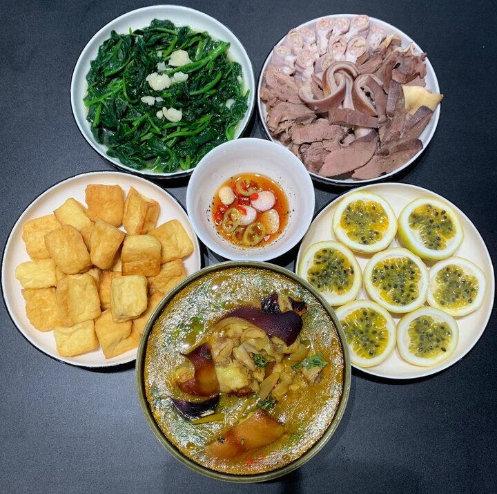 Mẹ đảm gợi ý 30 mâm cơm nhà ngon, đẹp mà không trùng lặp món nào- Ảnh 4.