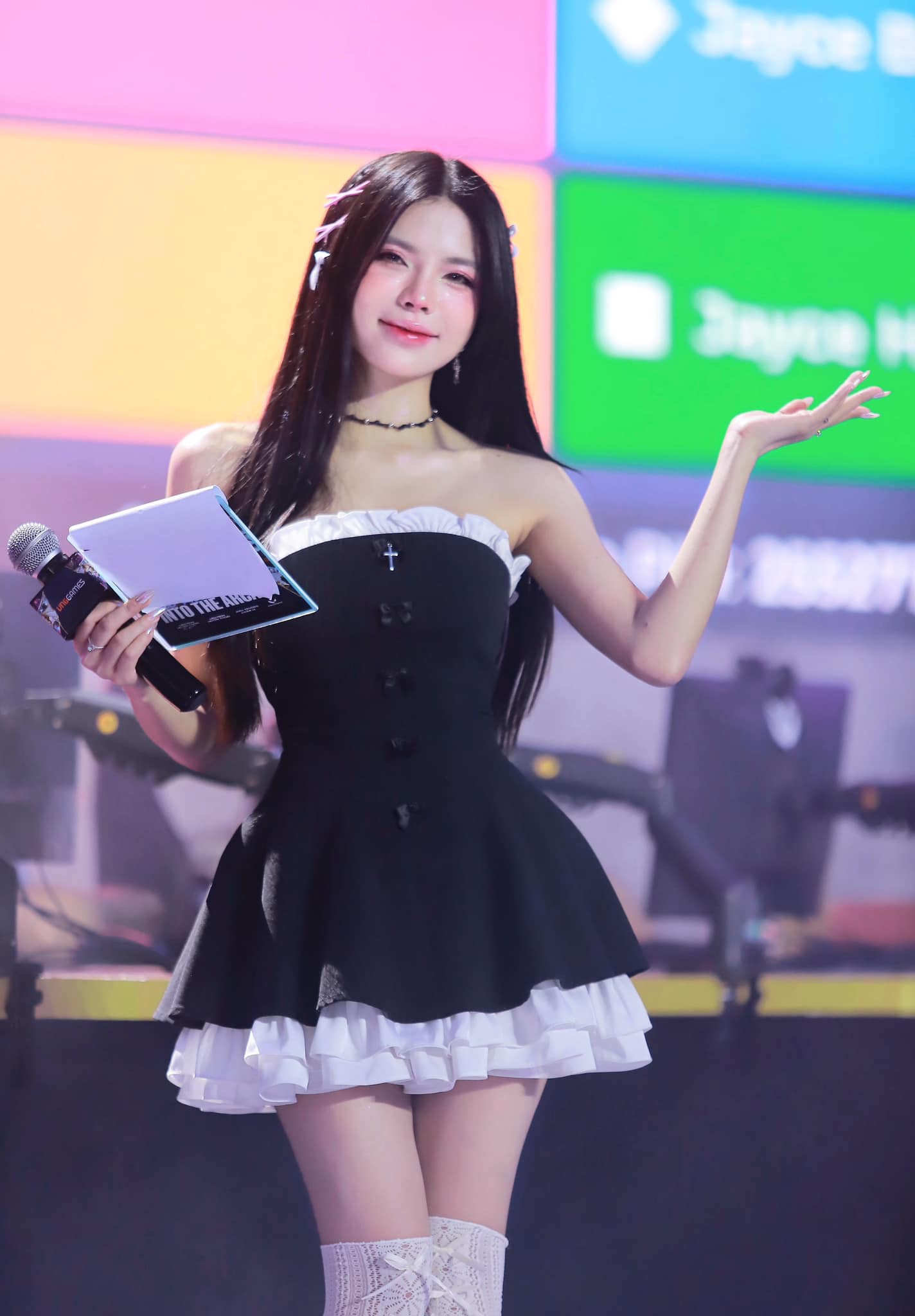 Mai Dora xuất hiện trên sóng Esports World Cup, netizen Hàn trầm trồ nhưng có một nhầm lẫn bất ngờ- Ảnh 6. Mai Dora xuất hiện trên sóng Esports World Cup, netizen Hàn trầm trồ nhưng có một nhầm lẫn bất ngờ- Ảnh 6.