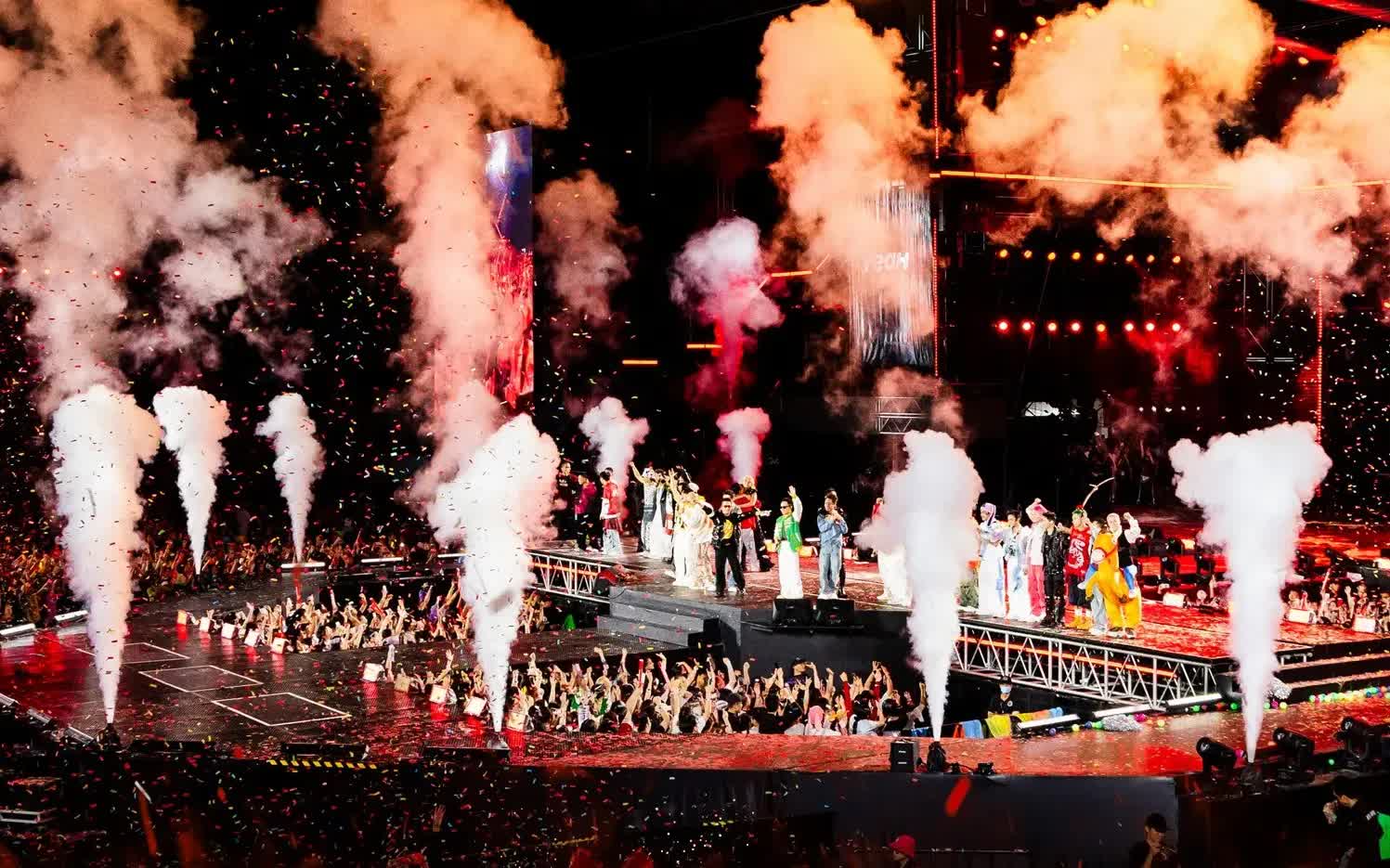 SlimV chính thức tạm biệt chuỗi concert Anh Trai Vượt Ngàn Chông Gai- Ảnh 4.