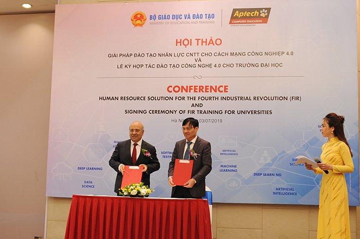 Aptech ra mắt Chương trình Đào tạo Lập trình viên Quốc tế 2025: Đón đầu xu hướng, vững bước tương lai- Ảnh 2.