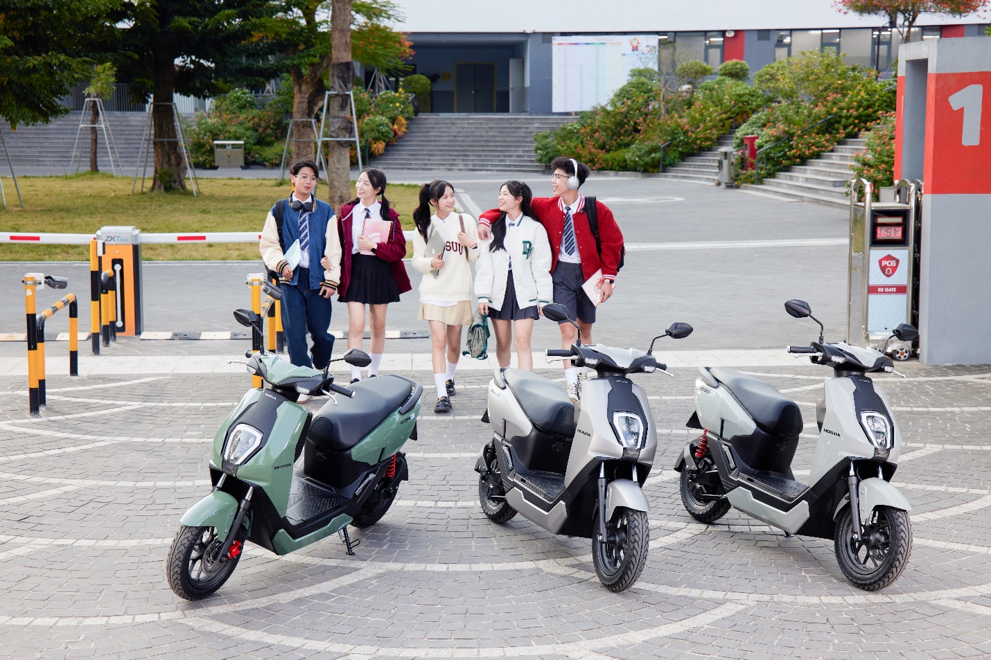 Honda tung ưu đãi lớn cho xe gắn máy điện ICON e:- Ảnh 1.