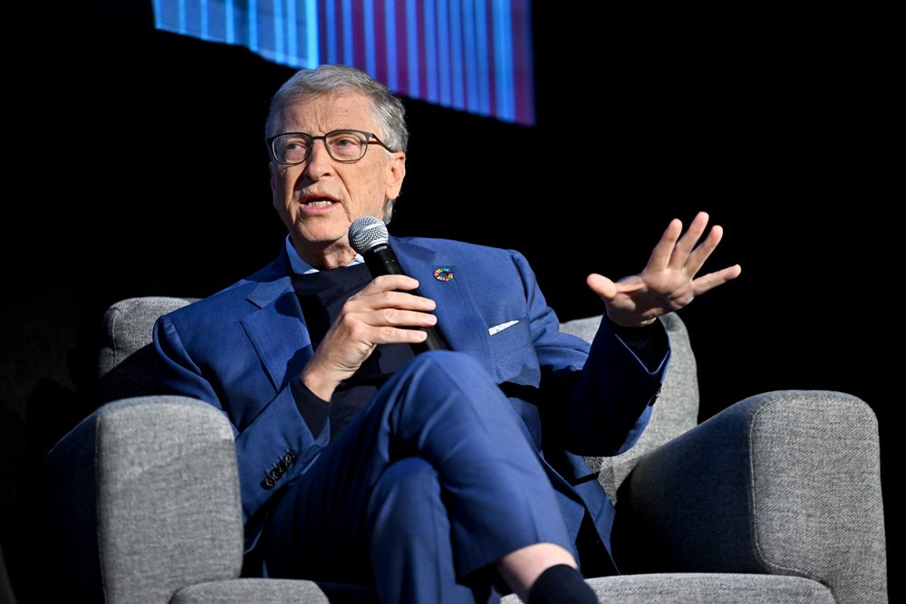 Tỷ phú Bill Gates khẳng định có một nghề không thể bị AI thay thế, dù 100 năm nữa- Ảnh 1.