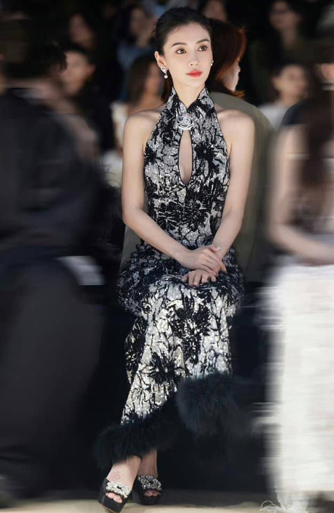 Angelababy: Từ mẫu teen thành nàng thơ Dior, biểu tượng nhan sắc vượt thị phi và lần trở lại ngoạn mục hậu "phong sát"- Ảnh 18.