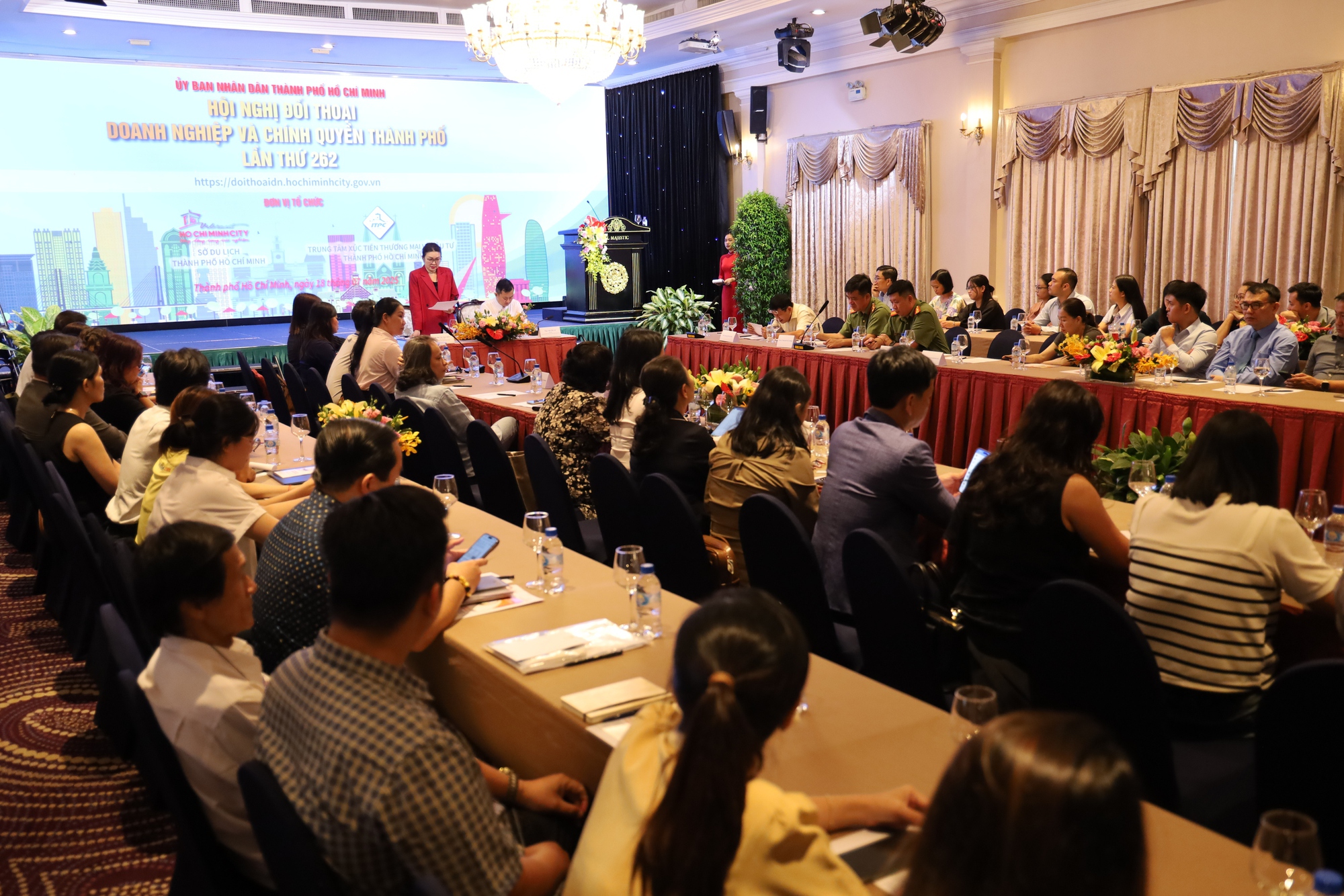 Doanh nghiệp khổ sở vì nạn đầu cơ, đẩy giá phòng ở Côn Đảo- Ảnh 2.