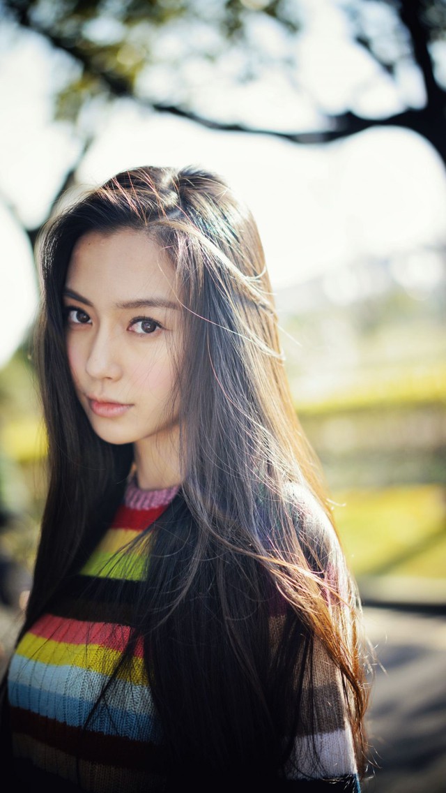 Angelababy: Từ mẫu teen thành nàng thơ Dior, biểu tượng nhan sắc vượt thị phi và lần trở lại ngoạn mục hậu "phong sát"- Ảnh 1.