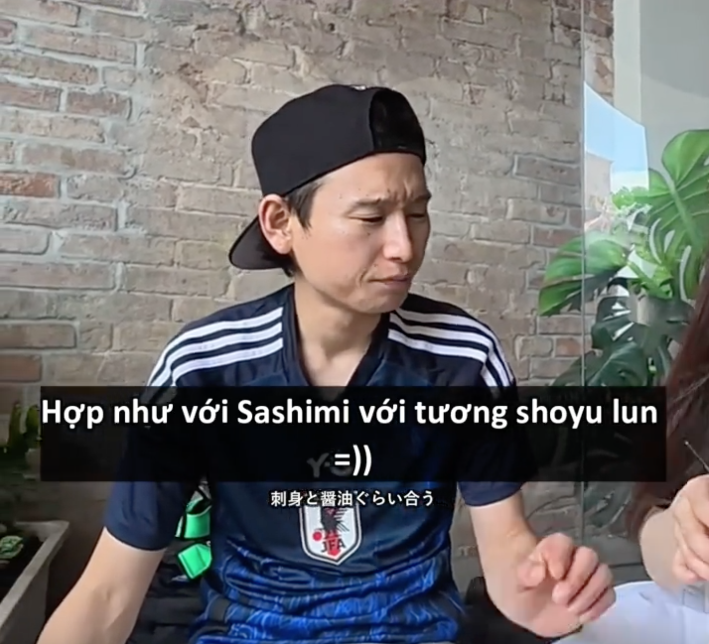 Khách Nhật nói về món ăn Việt Nam: "Hợp nhau như sashimi và tương shoyu vậy"- Ảnh 1.