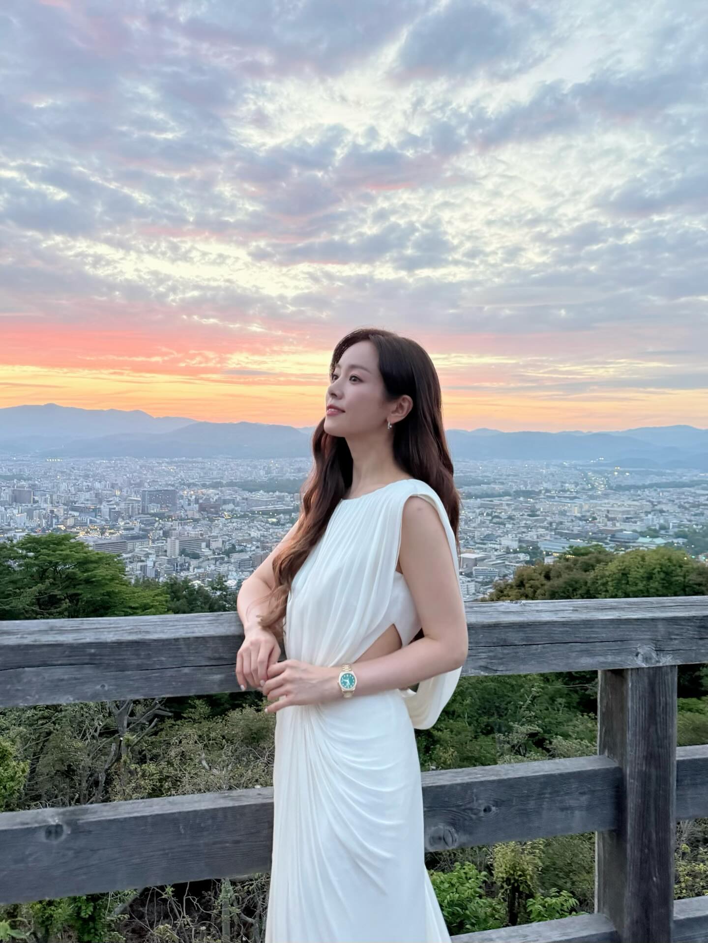 Không phải Song Hye Kyo, nữ diễn viên 43 tuổi này mới là 