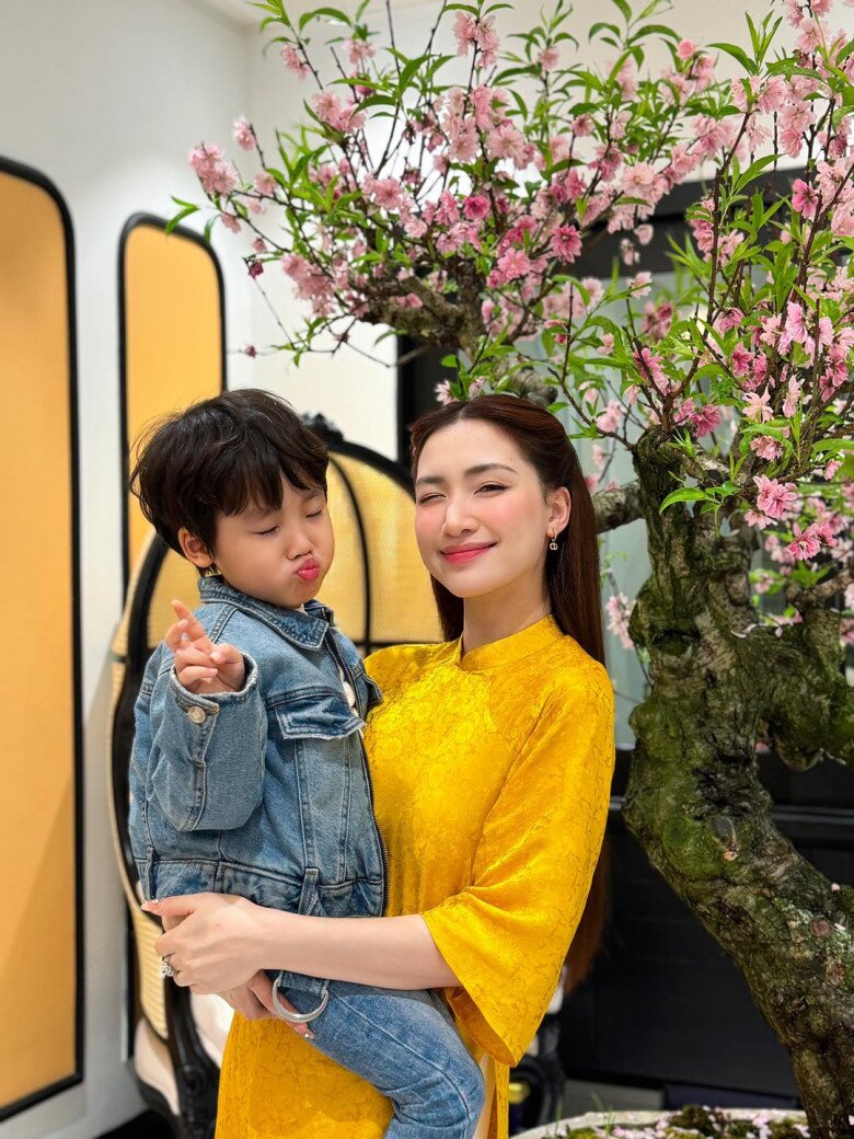 Cuộc sống hiện tại của Hòa Minzy sau 5 tháng úp mở có tình yêu mới- Ảnh 5.