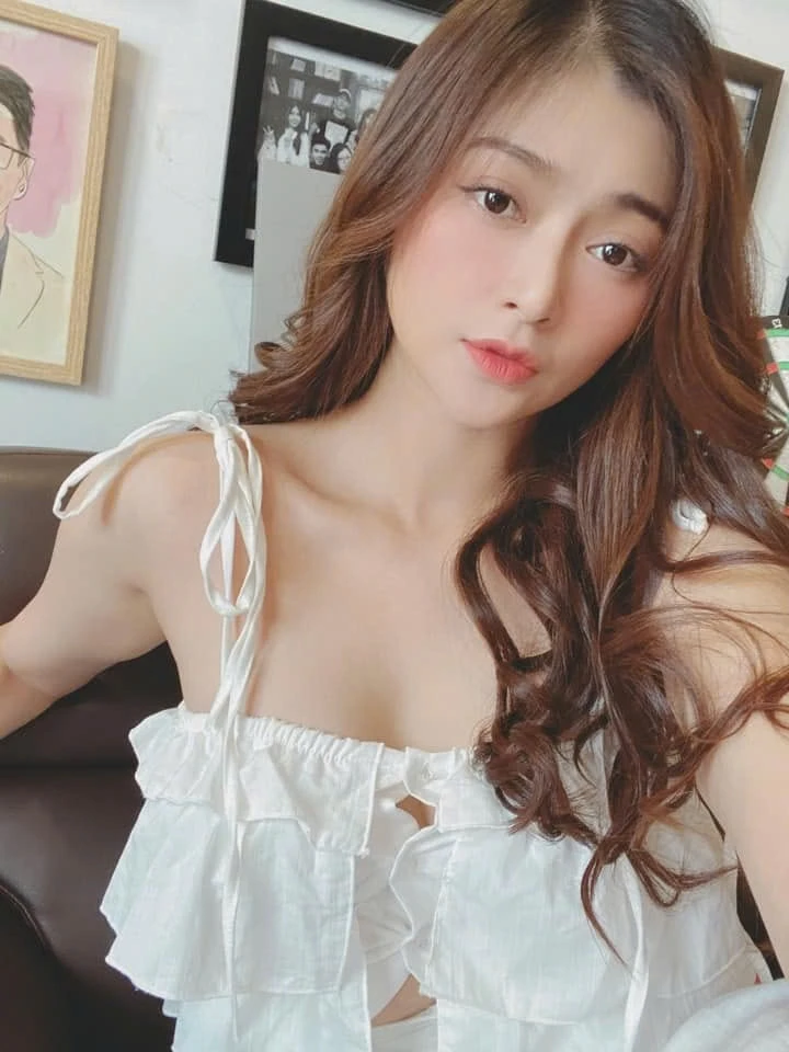 Nữ diễn viên Việt kết hôn 2 năm rưỡi, có con 1 tuổi mới công khai chồng là ca sĩ nổi tiếng- Ảnh 1.