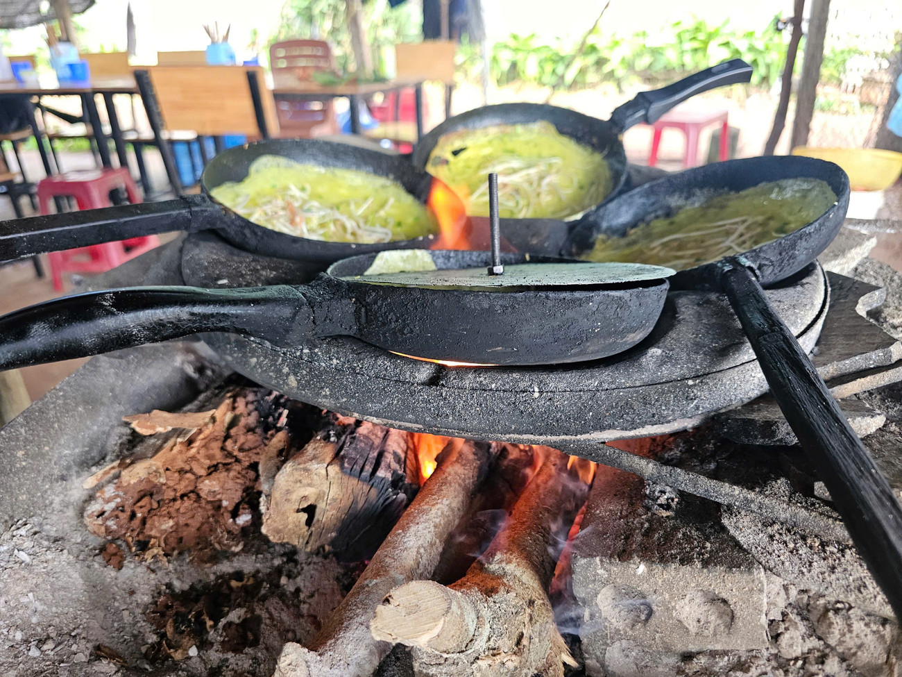 Quán bánh xèo không tên có giá ‘không tưởng’- Ảnh 6.