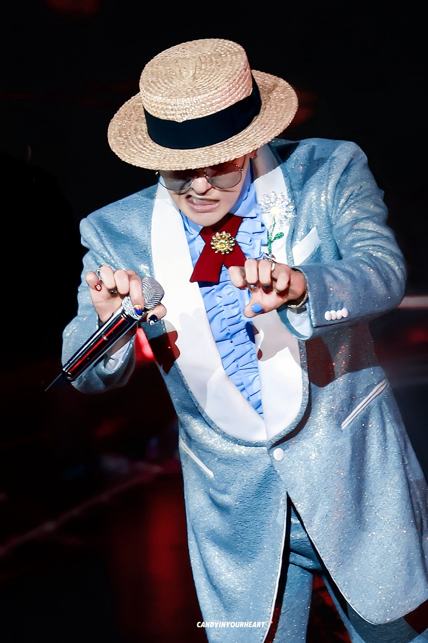 G-Dragon là kẻ phá hoại- Ảnh 9.