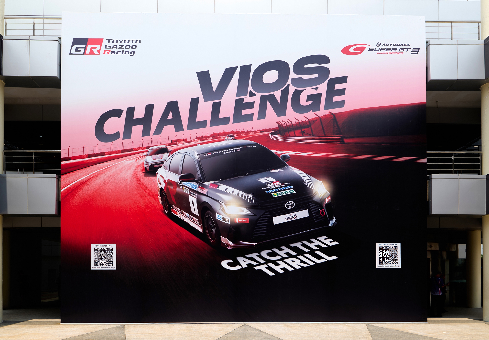 Lần đầu đặt chân đến SUPER GT tại Sepang: Mãn nhãn với dàn xe nét căng và những pha drift đầy mê hoặc!- Ảnh 3. Lần đầu đặt chân đến SUPER GT tại Sepang: Mãn nhãn với dàn xe nét căng và những pha drift đầy mê hoặc!- Ảnh 3.