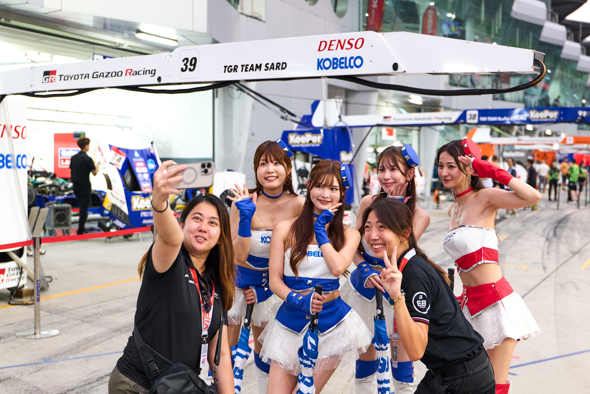 Lần đầu đặt chân đến SUPER GT tại Sepang: Mãn nhãn với dàn xe nét căng và những pha drift đầy mê hoặc!- Ảnh 21. Lần đầu đặt chân đến SUPER GT tại Sepang: Mãn nhãn với dàn xe nét căng và những pha drift đầy mê hoặc!- Ảnh 21.
