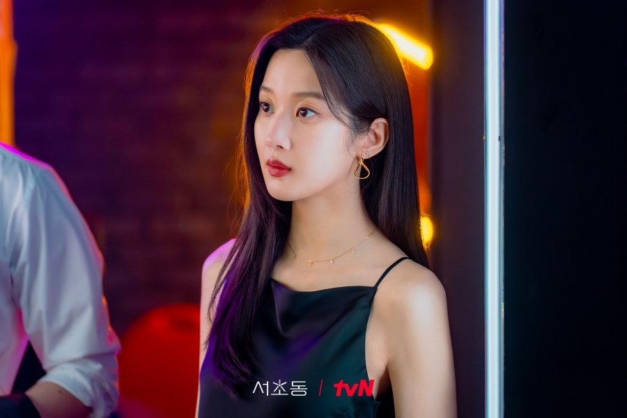 Phim Hàn tưởng chán chết càng xem càng hay: Đôi chính đẹp hơn cả hoàn hảo, rating top 1 cả nước quá xứng đáng- Ảnh 4. Phim Hàn tưởng chán chết càng xem càng hay: Đôi chính đẹp hơn cả hoàn hảo, rating top 1 cả nước quá xứng đáng- Ảnh 4.