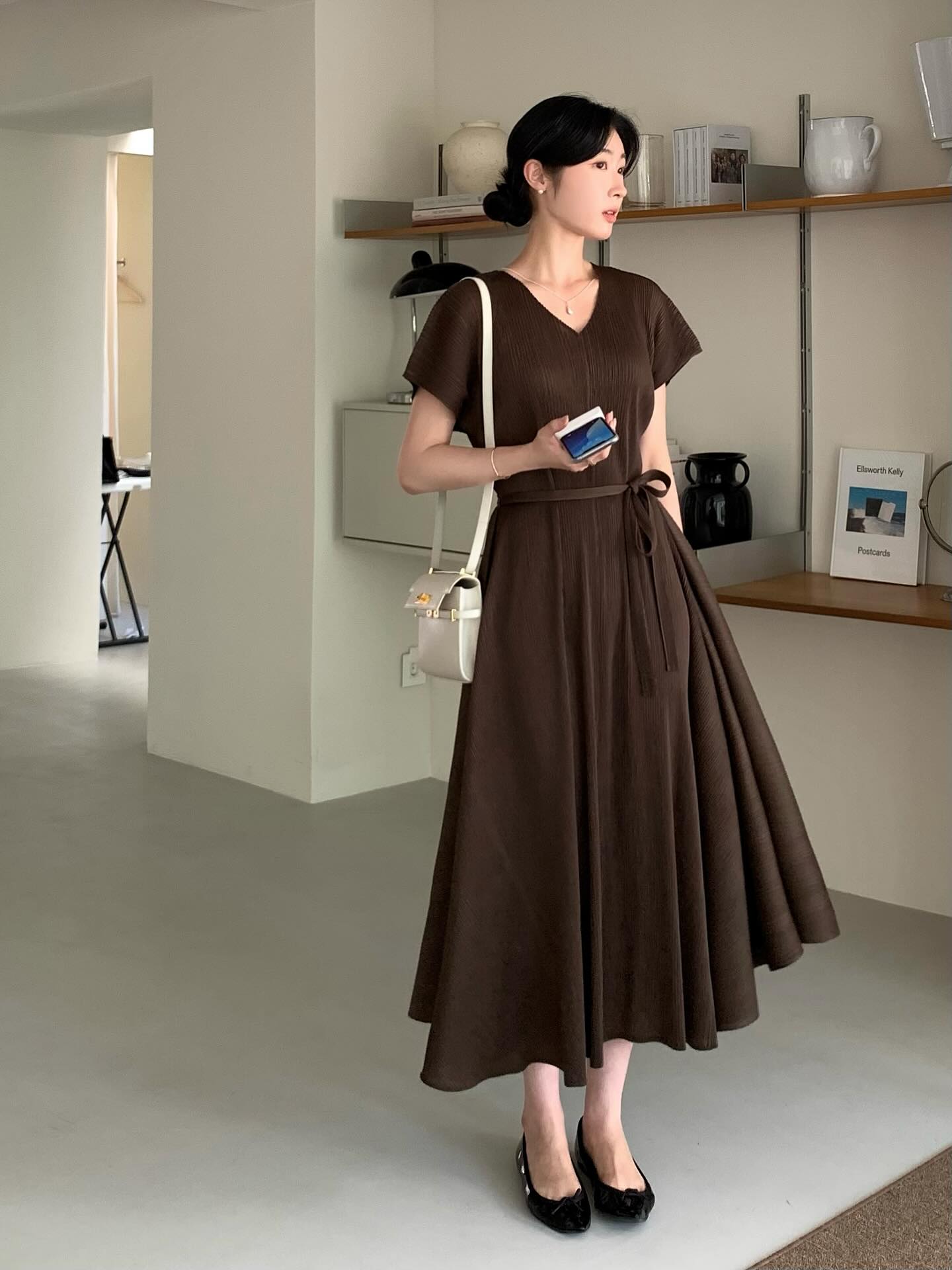 Sáng suốt nhất lúc này là sắm 5 món thời trang công sở giúp mặc đẹp từ giờ đến tận cuối mùa thu- Ảnh 9. Sáng suốt nhất lúc này là sắm 5 món thời trang công sở giúp mặc đẹp từ giờ đến tận cuối mùa thu- Ảnh 9.