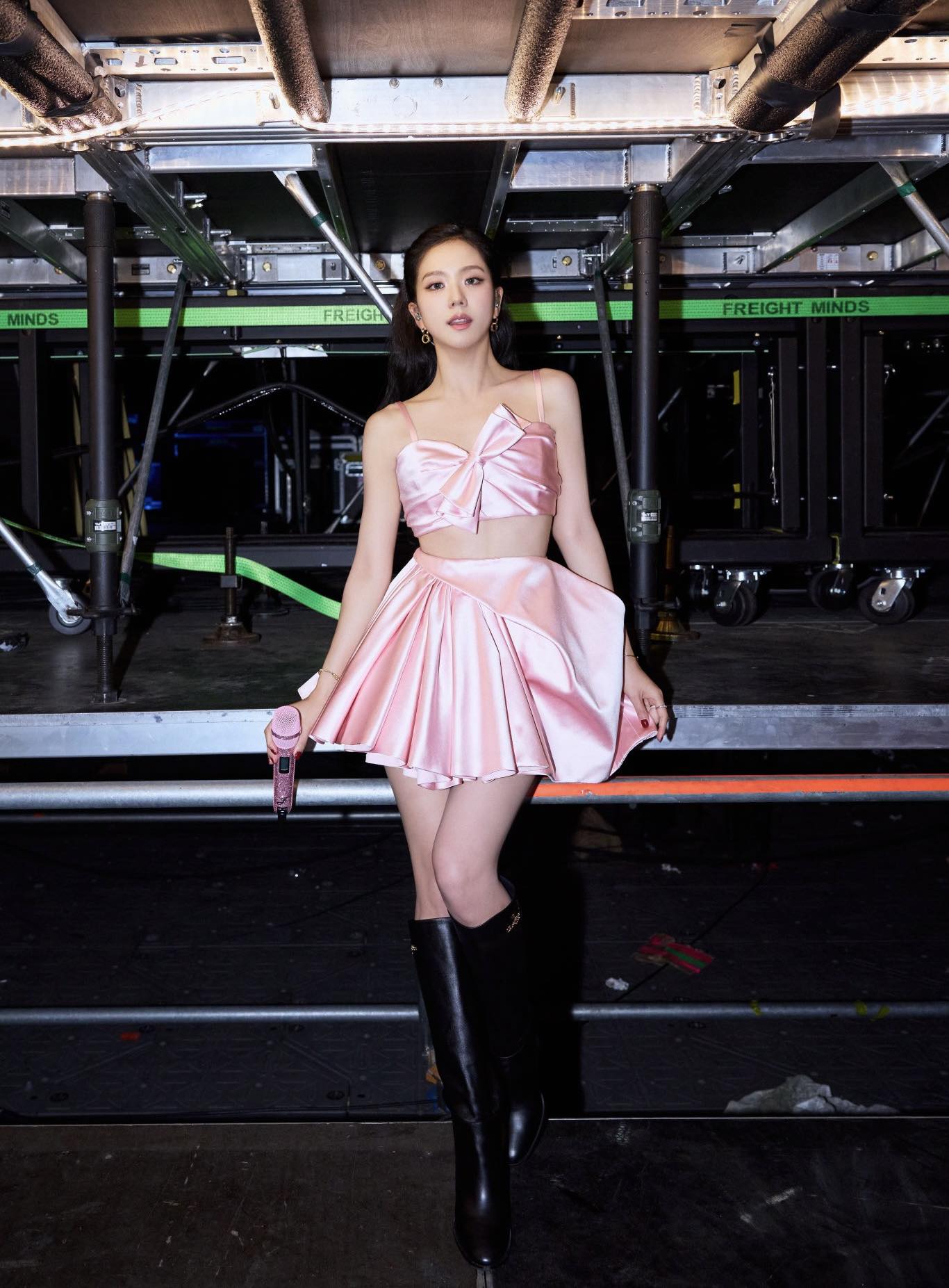 1 lần nổi loạn phô hết khuyết điểm của thành viên đẹp nhất BLACKPINK- Ảnh 11.