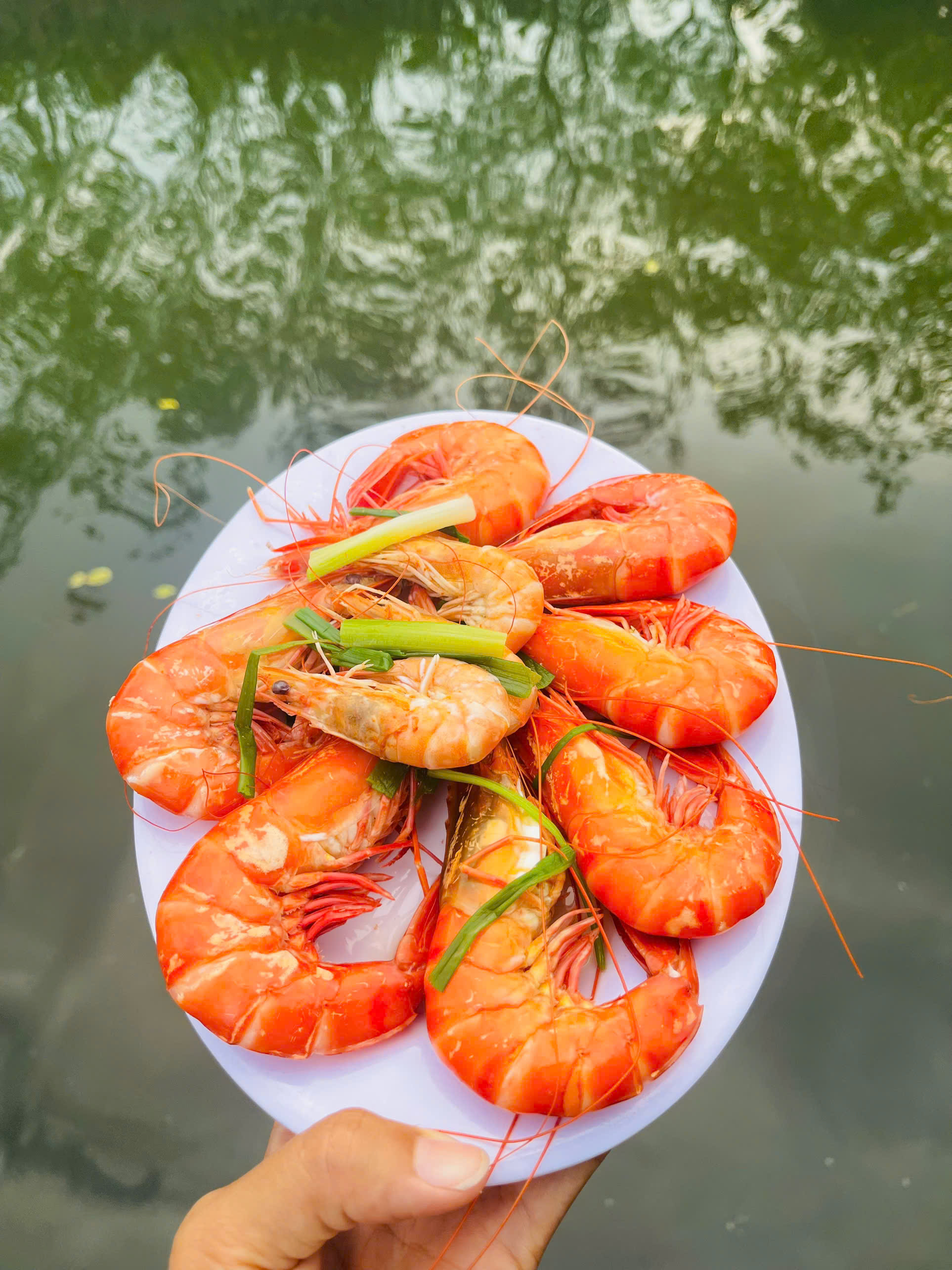 Gặp người phụ nữ 