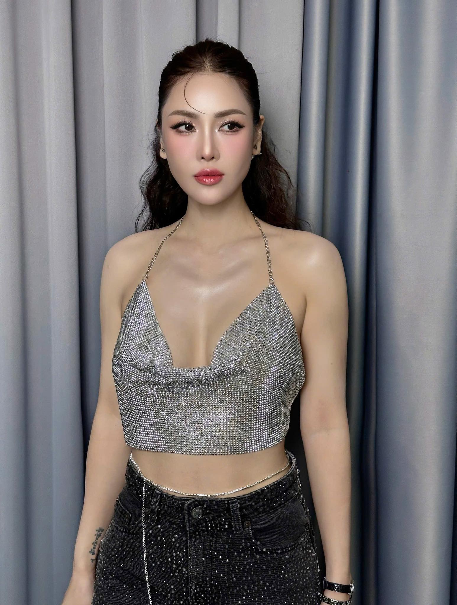 Bữa sáng Quế Vân cực kỳ hạn chế để cơ bụng săn chắc, tuổi 43 có 3 con vẫn trẻ trung mơn mởn: Người Việt lại thích ăn vì ngon và tiện- Ảnh 4.