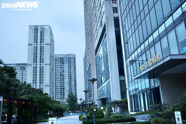 Gánh giá nhà liên tục tăng cao, nhiều người rơi vào vòng xoáy nợ ngân hàng- Ảnh 1.