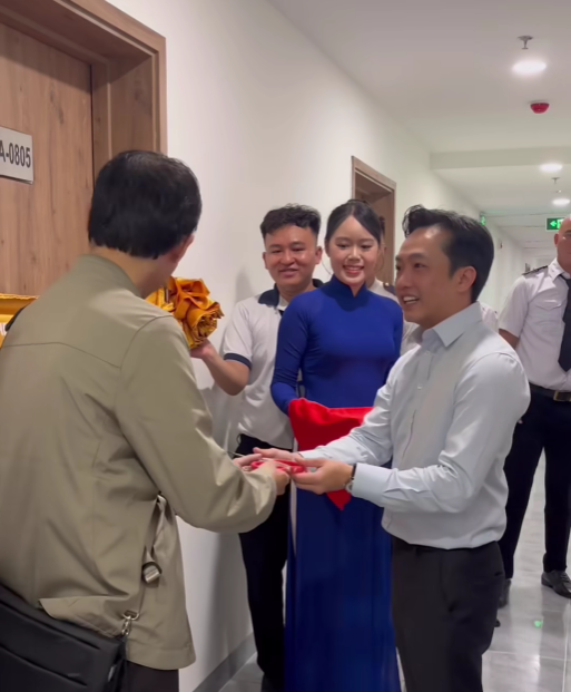 Vừa chốt đơn trăm tỷ qua livestream, CEO Cường “Đô la” lại làm điều ít ai ngờ tới- Ảnh 1.