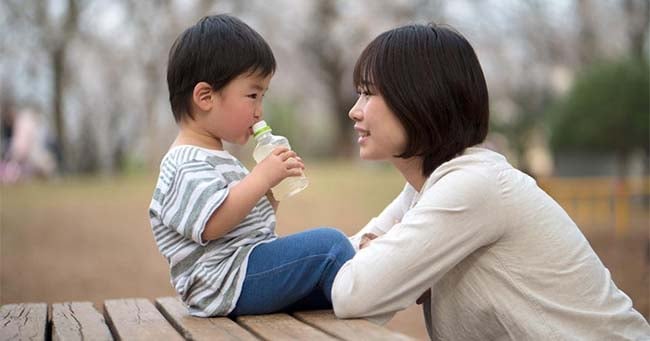 IQ của trẻ di truyền từ bố hay mẹ: Nghiên cứu trên hơn 12.000 thanh thiếu niên chỉ ra trí thông minh của trẻ phụ thuộc nhiều vào người này- Ảnh 1.