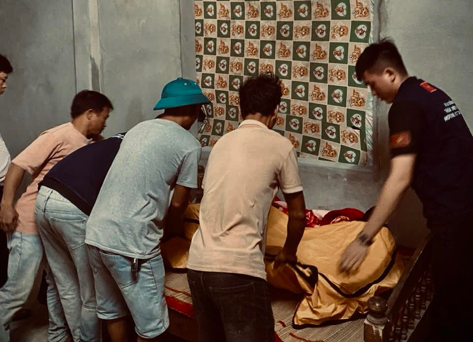 Người đàn ông tử vong khi lao ra hồ nước sâu cứu 2 cháu bé đuối nước- Ảnh 2.