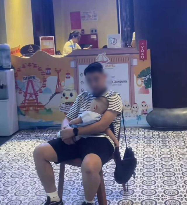 Vụ gia đình ngủ quên, thoát nạn lật tàu trên Vịnh Hạ Long gây tranh cãi: Người bán vé lên tiếng- Ảnh 1.