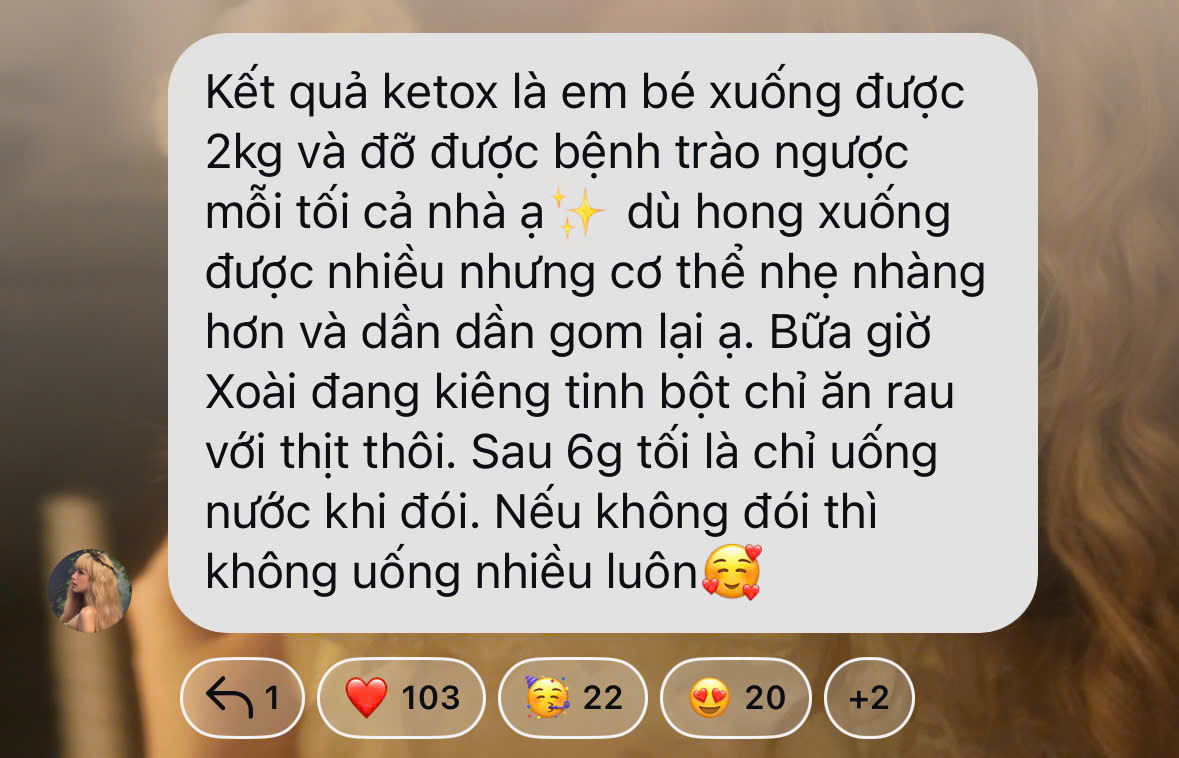 Bóng lưng Xoài Non bị netizen 