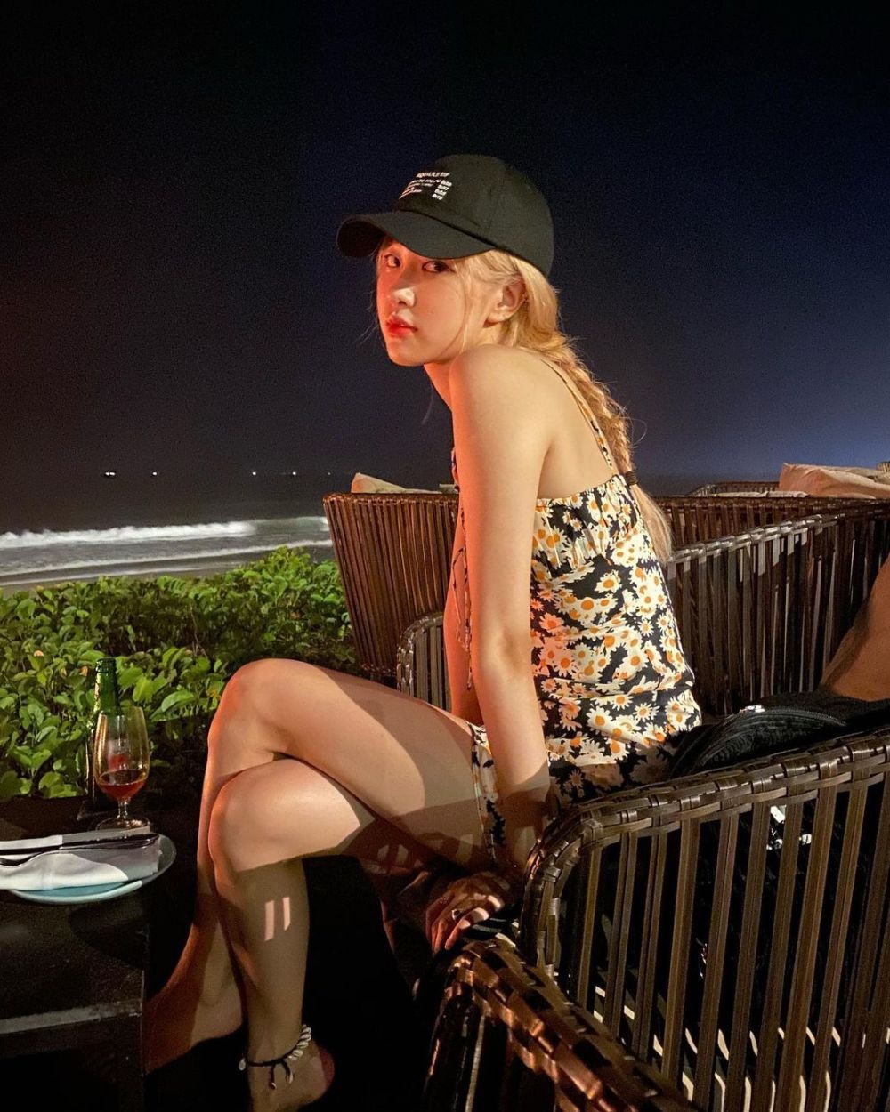 Rosé mặc váy hoa chưa một lần bị chê 