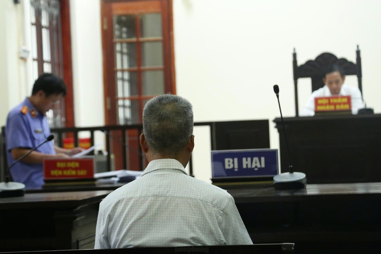 Đầu tư tiền ảo cùng "gái xinh", người đàn ông 69 tuổi bị lừa hơn 19 tỷ đồng- Ảnh 2.