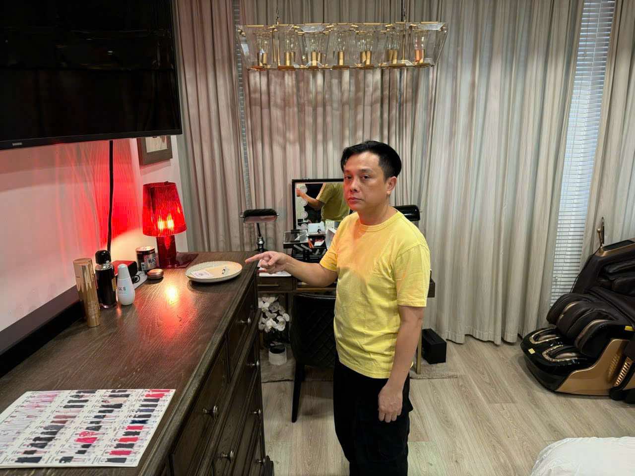 Trước NTK Nguyễn Công Trí, showbiz Việt từng chấn động với loạt nghệ sĩ liên quan ma tuý- Ảnh 1.
