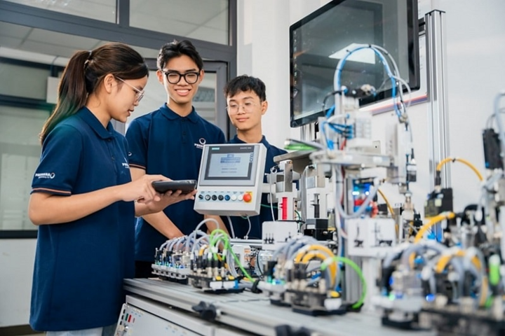 Bộ GD&ĐT bỏ quy định đạt 8 điểm Toán mới được học ngành bán dẫn- Ảnh 1.