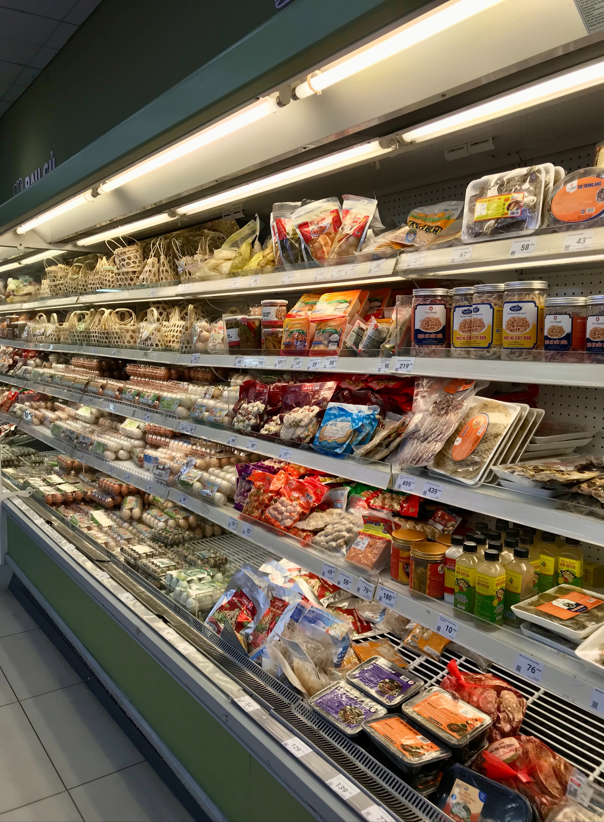 Toàn cảnh các thương hiệu thịt, cá… đang bán tại WinMart- Ảnh 2.