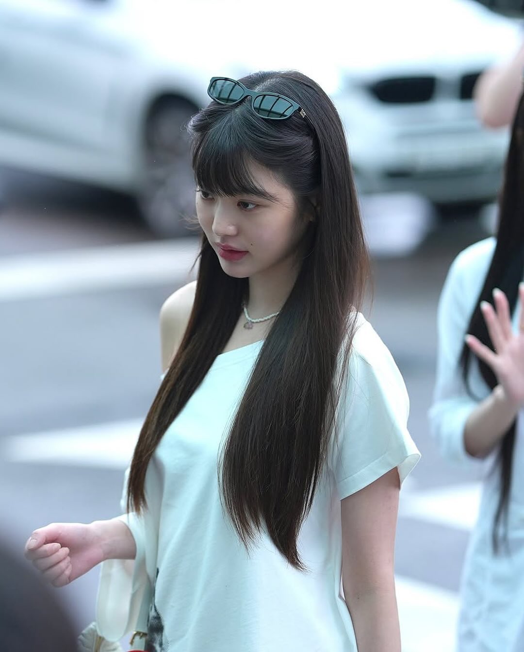 Công chúa Kpop không trang điểm ra đường, netizen Trung lập tức chê bai- Ảnh 3.