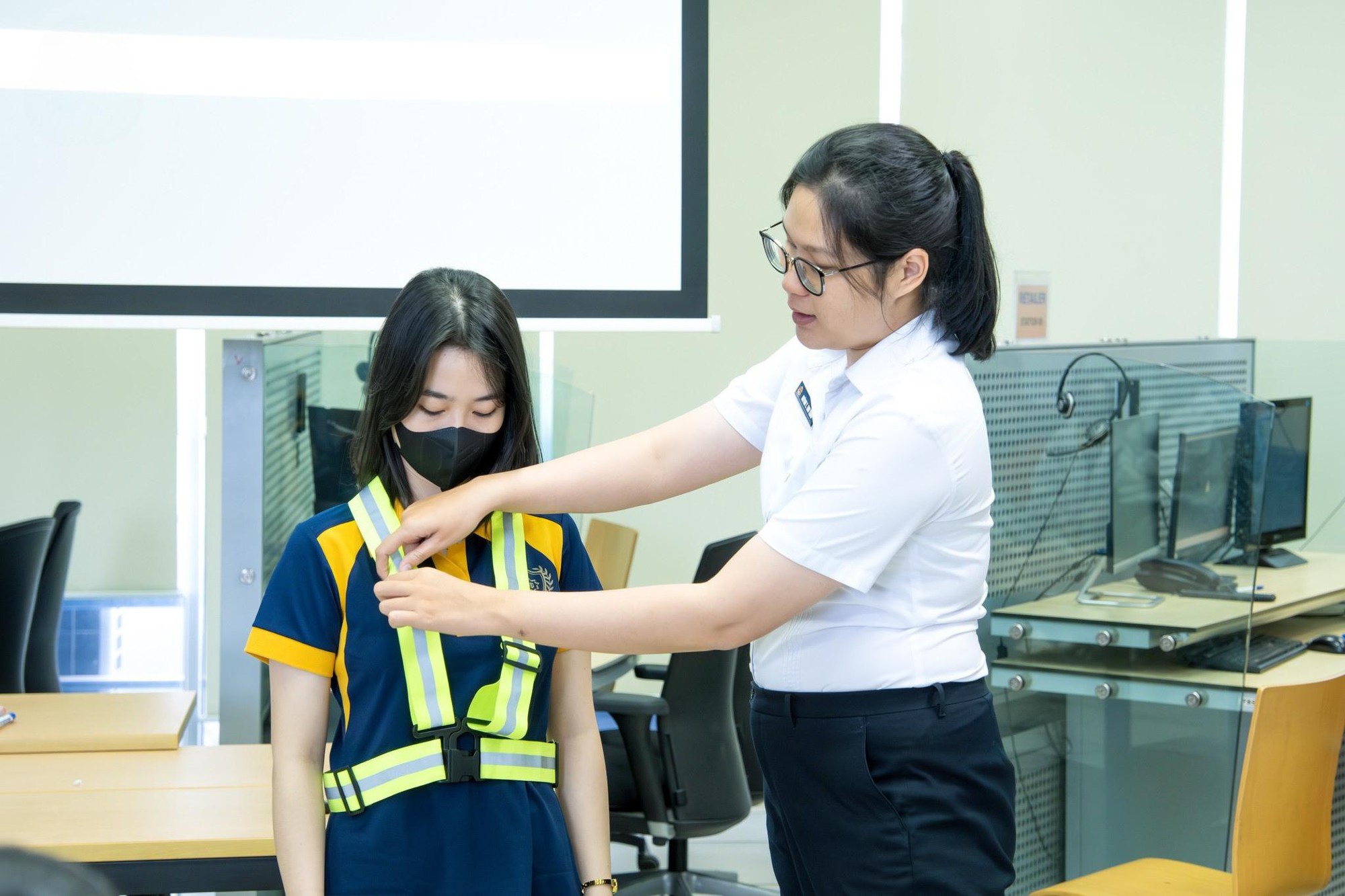 Bộ ba ngành học "át chủ bài" của nền kinh tế số mà bạn không nên bỏ qua- Ảnh 2.