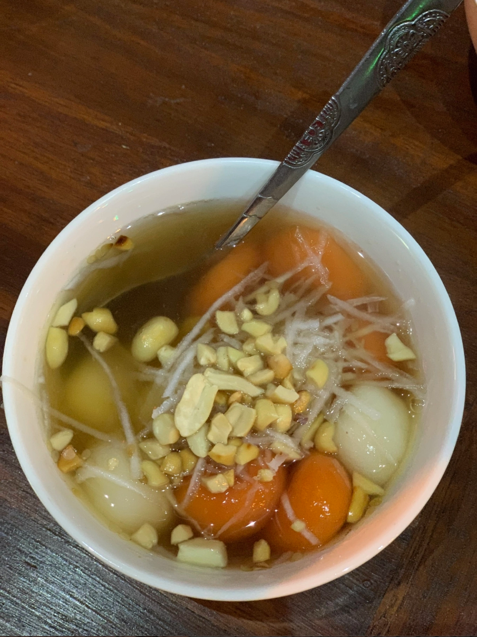 Thực khách 