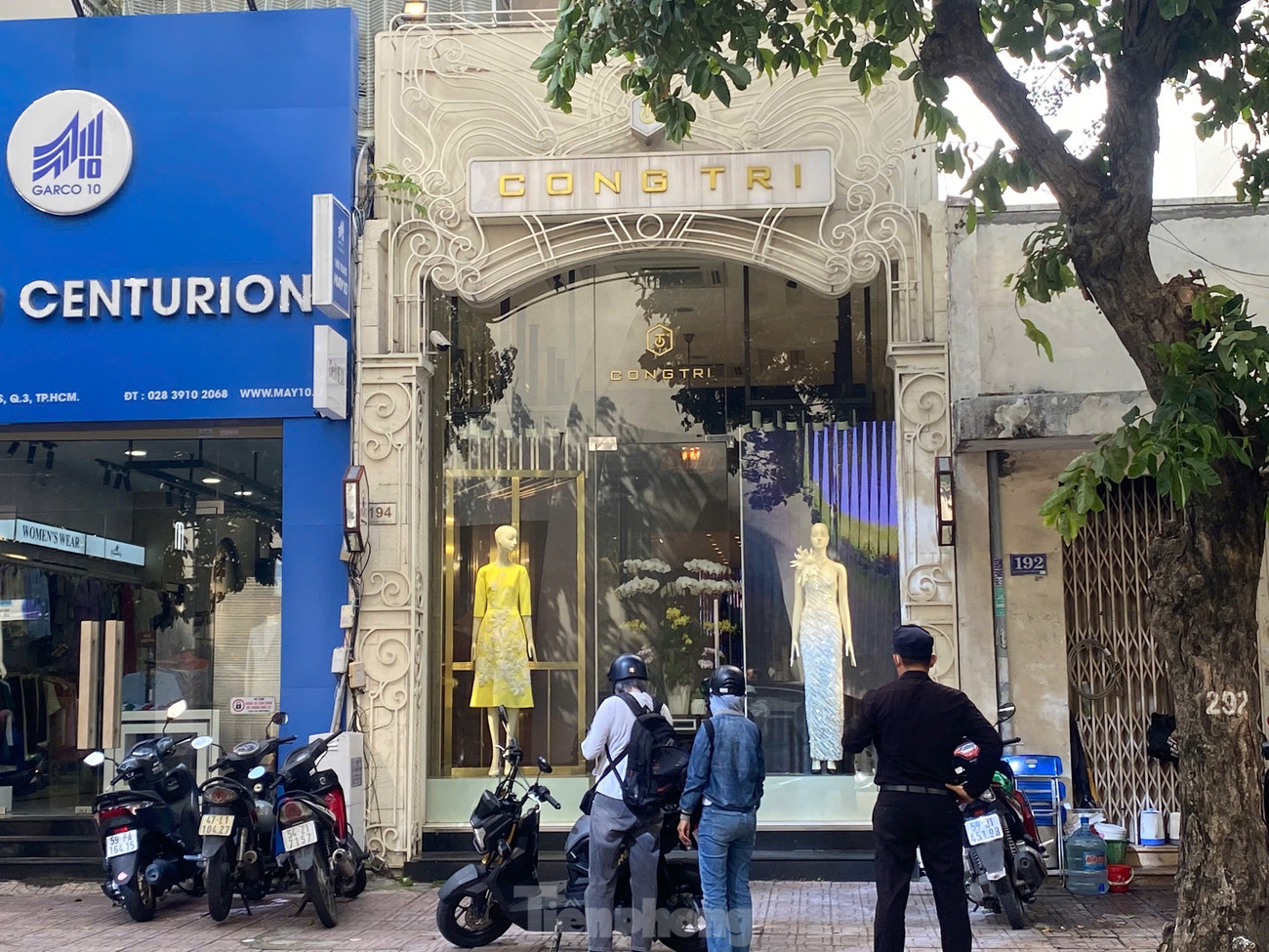Hiện trạng 3 cửa hàng nằm trên đất vàng sau khi NTK Công Trí bị bắt- Ảnh 1.