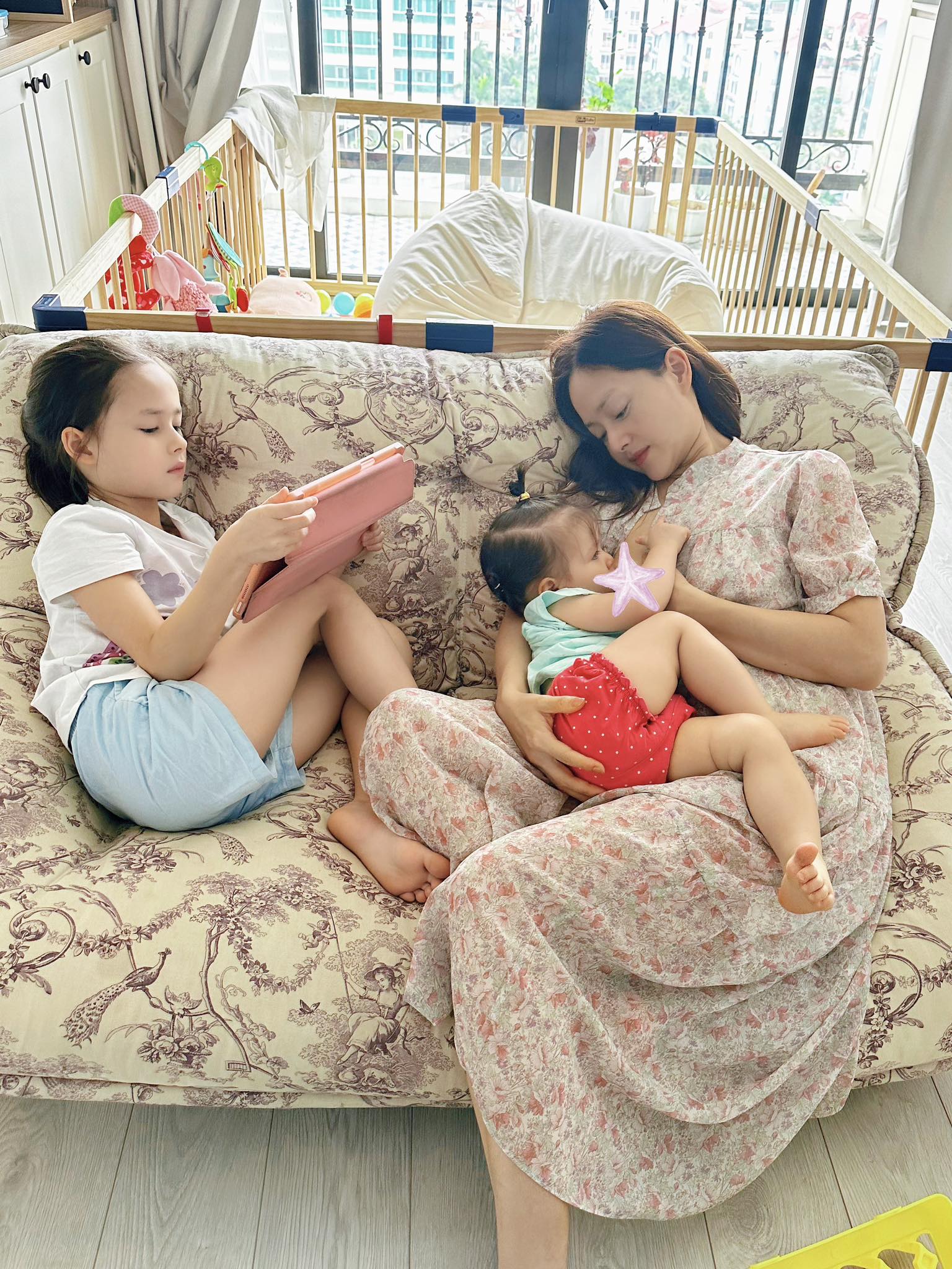 Diễn viên Lan Phương ly thân chồng Tây- Ảnh 1. Diễn viên Lan Phương ly thân chồng Tây- Ảnh 1.