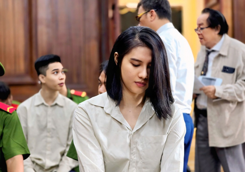 Chân dung Nguyễn Thị Thanh Tuyền, đối tượng cầm đầu đường dây buôn "hàng trắng": Lĩnh án 20 năm vì "đồng bọn" báo công an bị cướp... ma túy- Ảnh 2.