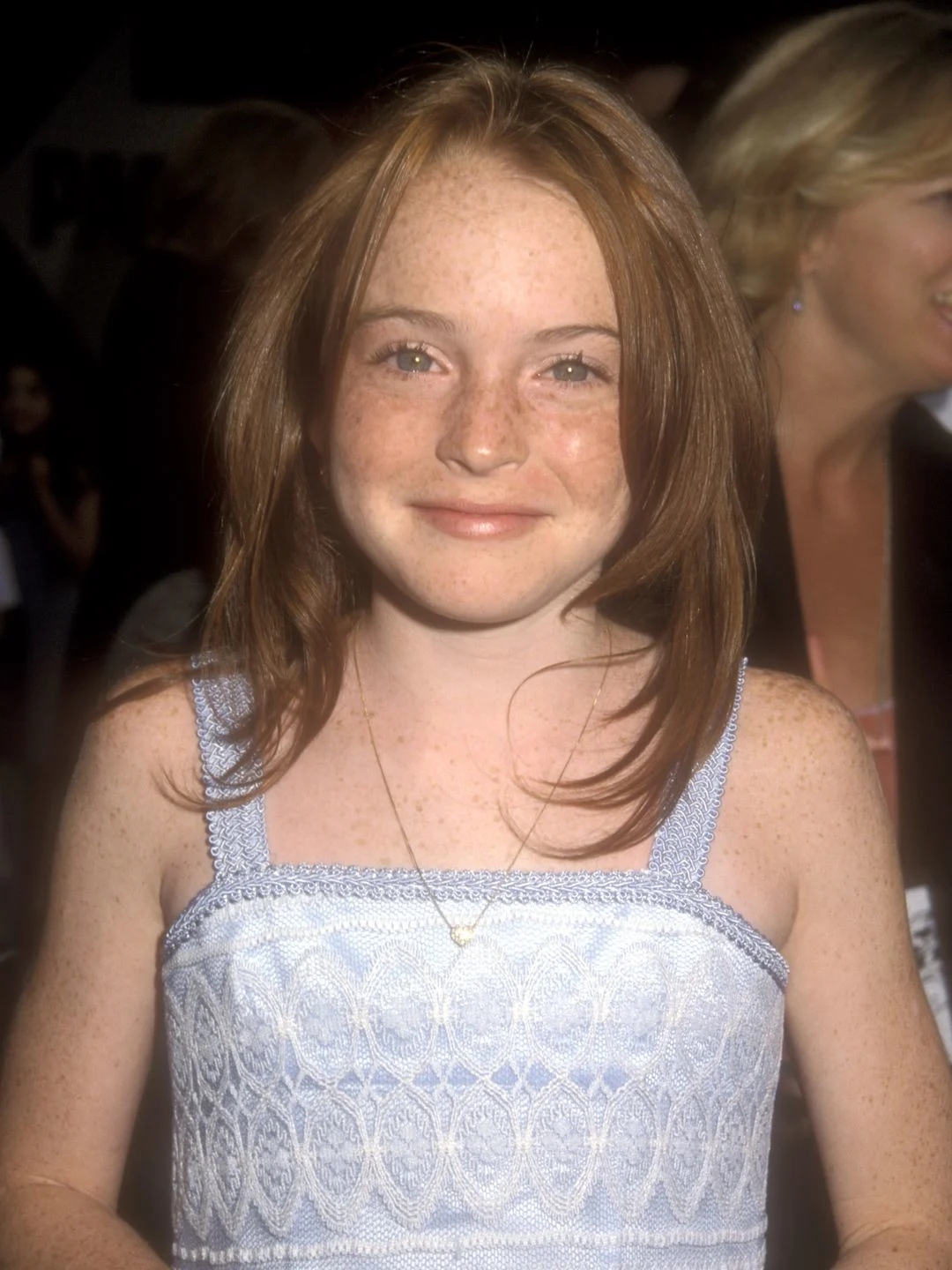 Màn "trẻ lại 10 năm" của Lindsay Lohan: Điều kỳ diệu sau làn da hết sạch dấu hiệu lão hóa tuổi 39- Ảnh 9.