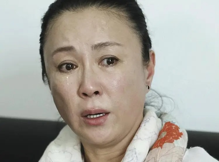 Mỹ nữ sa ngã rúng động showbiz: Bị bắt vì mở tiệc ma túy đá, còn rủ rê em gái và chị họ- Ảnh 6. Mỹ nữ sa ngã rúng động showbiz: Bị bắt vì mở tiệc ma túy đá, còn rủ rê em gái và chị họ- Ảnh 6.