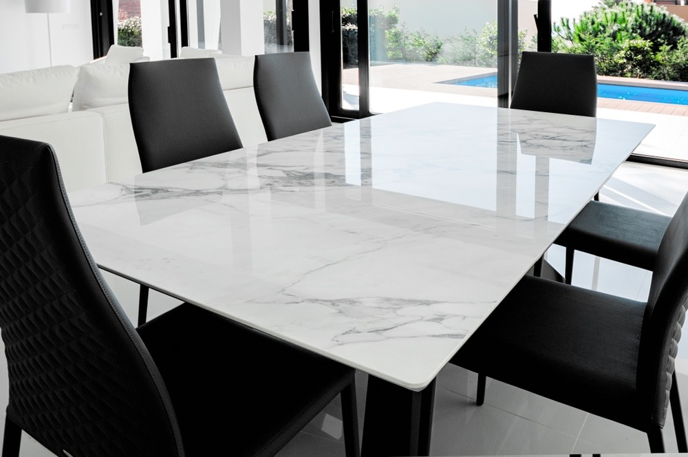 5 mẫu bàn ăn có khuyết điểm khó chấp nhận, biết rồi chẳng còn muốn mua- Ảnh 1.