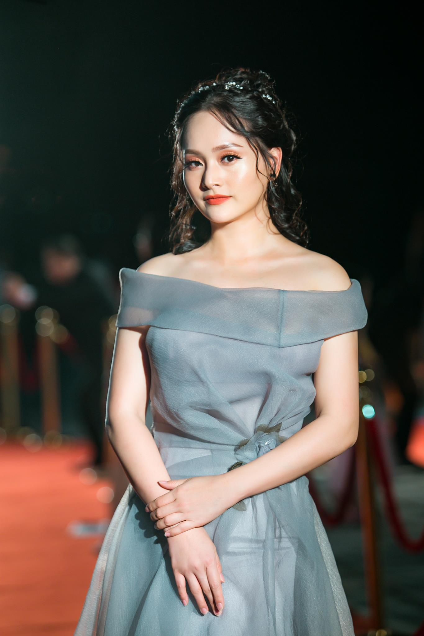 Chuyện tình của nữ diễn viên Việt nổi tiếng với chồng Tây cao 2m: Hẹn hò sau 3 ngày gặp gỡ, 8 năm không đám cưới, dừng lại đầy tiếc nuối- Ảnh 3.