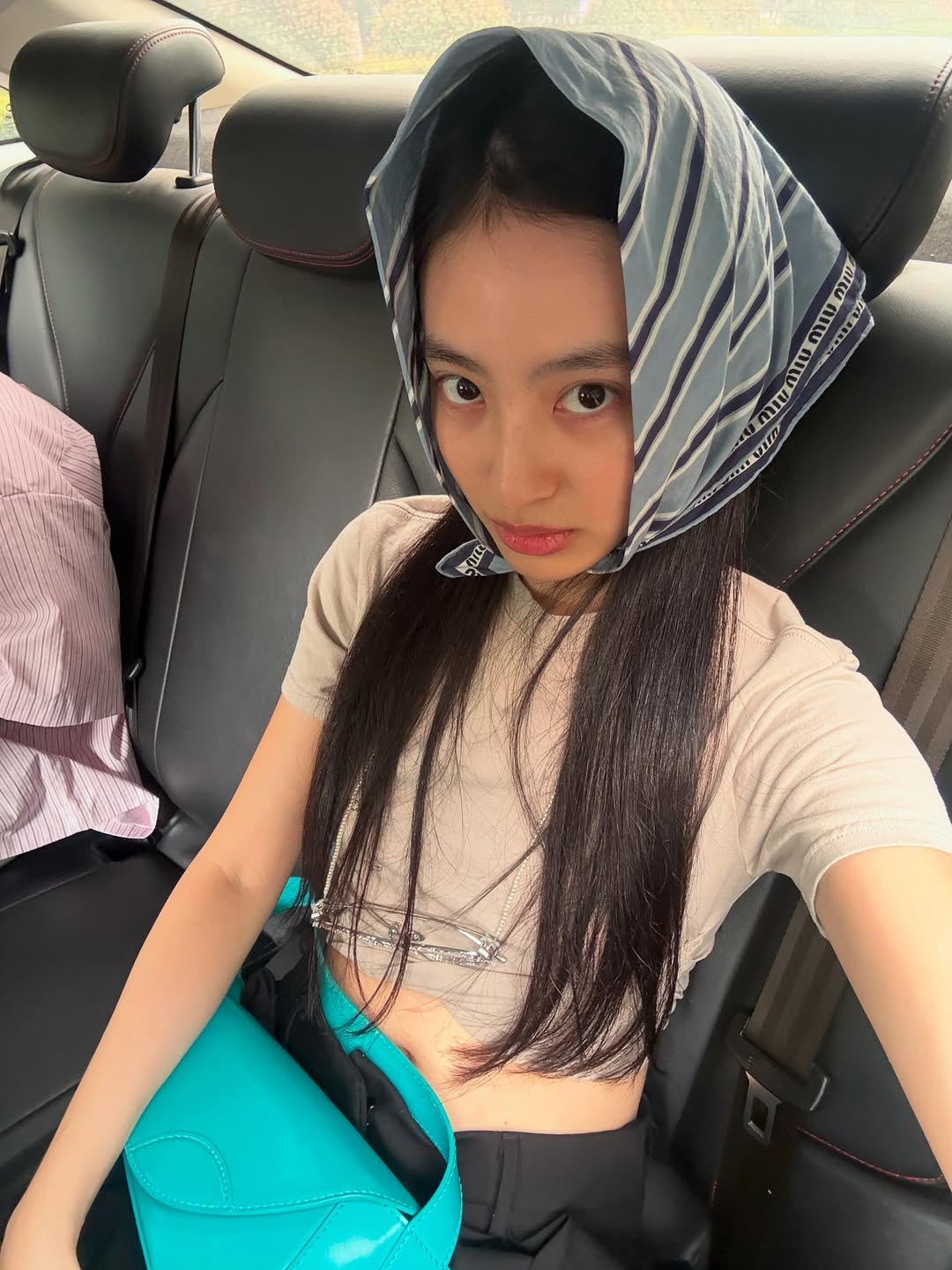 Gái Việt được báo Trung khen Gái Việt được báo Trung khen