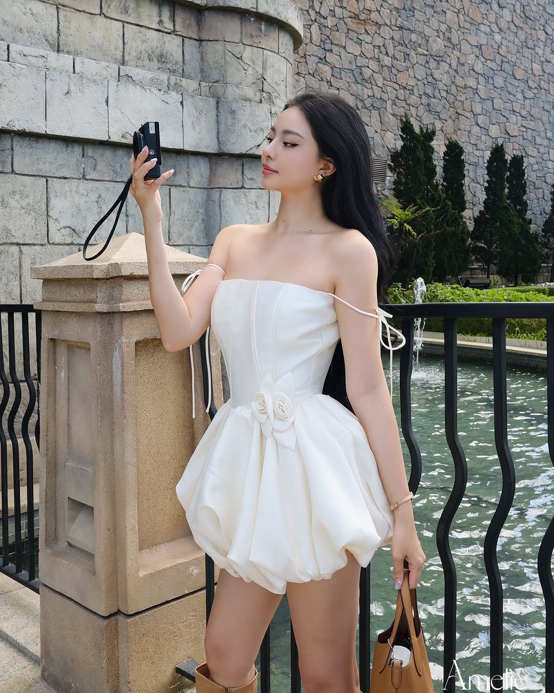 Cô chủ local brand Việt cực hot trên Instagram, ai follow cũng 