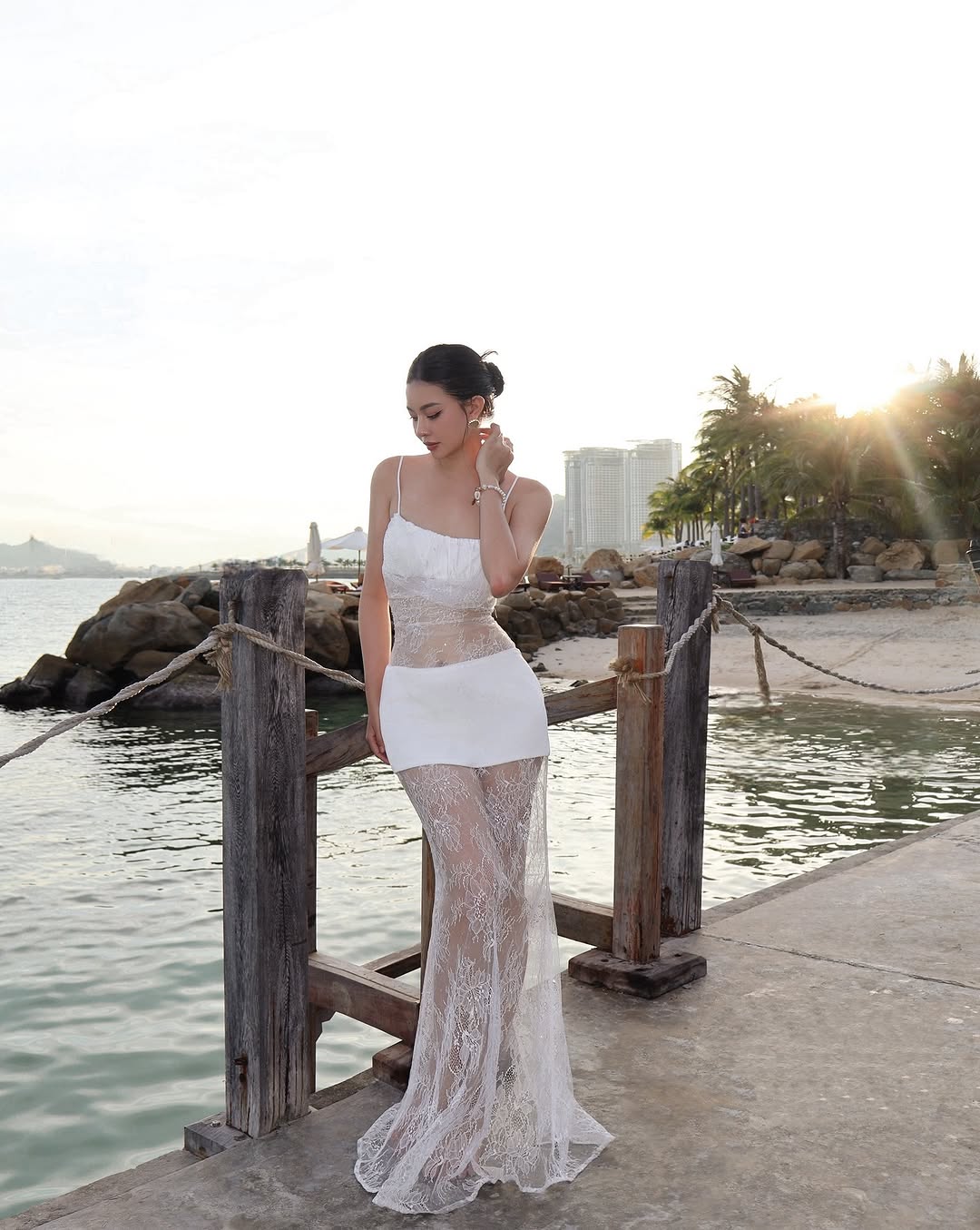 Cô chủ local brand Việt cực hot trên Instagram, ai follow cũng 